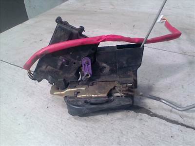 MAZDA 323 2001.02.01-2003.12.31 Bal első ajtó zárszerkezet központi záras