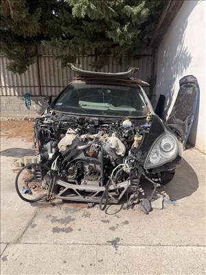 Porsche Panamera I bontott alkatrészei vagy egyben bontásra eladó