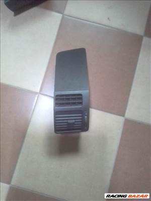 Volkswagen Touran I Bal bal oldali szellőző  1t0819703a
