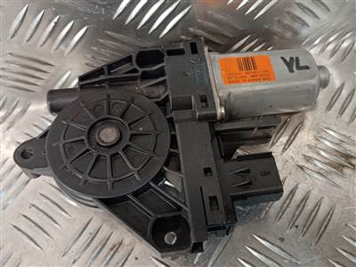 Jeep Grand Cherokee WK2 bal első ablakemelő motor 160429 931401104 WR12743, eredeti használt