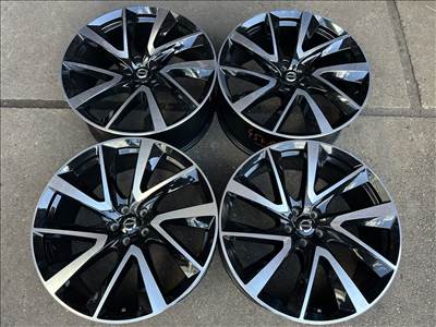 4db gyári 21" Volvo XC90 alufelni. (4548)