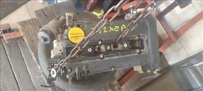 Opel Z12XEP komplett motor. 129 000 km-t futott autóból. Beépítési garanciával. 