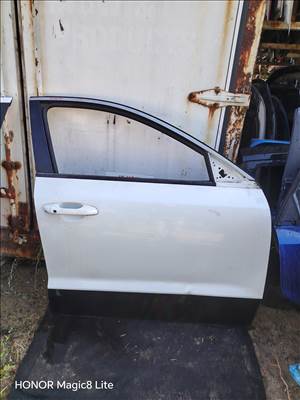 Kia Niro II Jobb első ajtó