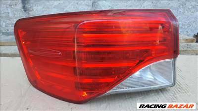Bal hátsó lámpa 2012 Toyota Avensis T27 sedan 