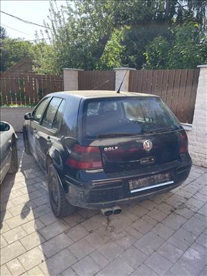 Volkswagen Golf IV 1.9 PDTDI ARL motorkód 150Le bontott alkatrészei eladók.