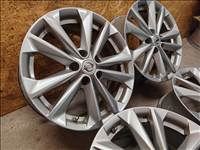 17 colos Nissan alufelni gyári szenzor Dacia, Renault 17 col felni 5x114,3