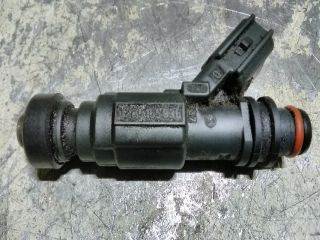 Toyota Corolla (E120/E130) 1.6 VVT-i Porlasztó (1 db) *73417* bosch-0280155936 toyota-232500d020