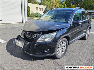 Volkswagen Tiguan I 2.0Tdi(CBA)bontott alkatrészei, LC9X színben eladók
