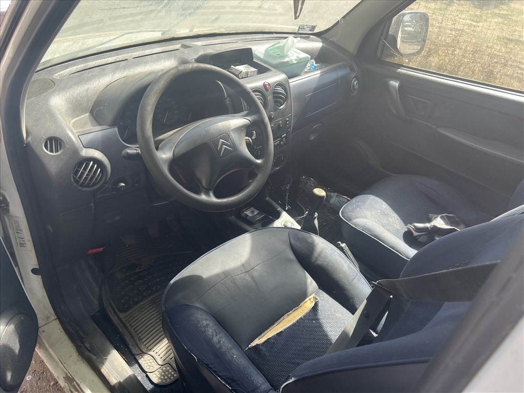 Citroën Berlingo 1.6HDI bontott alkatrészei 3. kép