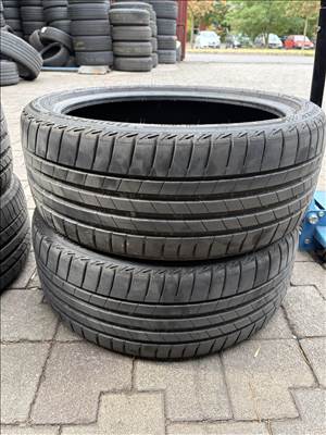  225/4019" újszerű Bridgestone nyári gumi 2 db