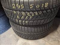 245/50/18" def.tűrő Pirelli téli gumi 