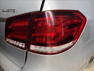 Mercedes E-osztály W212 jobb hátsó lámpalámpa 