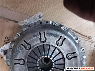 Volvo V70 2.5 TDI (D5252T)Kuplungszett kettős tömegű lendkerékkel oem-074141031t