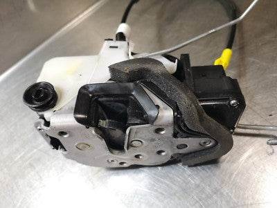 Opel Astra J / Insignia jobb hátsó ajtózár BT (05) eredeti használt - 13579556