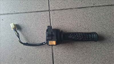 Yamaha booster kormány kapcsoló jobb