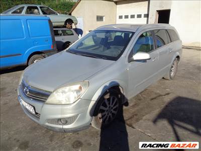Opel Astra H bontott alkatrészei
