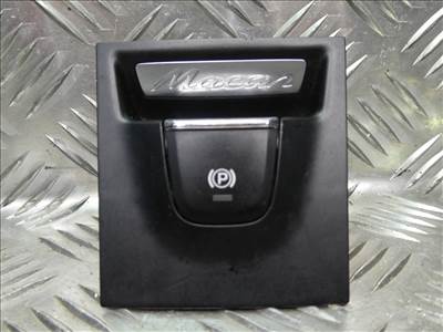 Porsche Macan 95B elektromos rögzítőfék kapcsoló 95B927225A eredeti használt