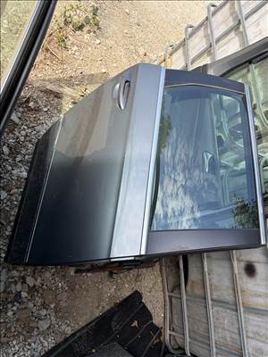 Volkswagen Passat B6 Jobb hátsó ajtó LA7T 