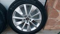 Gyári ,új szerű Skoda Kamiq 17 alufelni ,nyári gumi