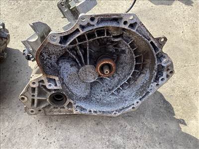 Opel Corsa E 1.4 24580479 s374 váltó 