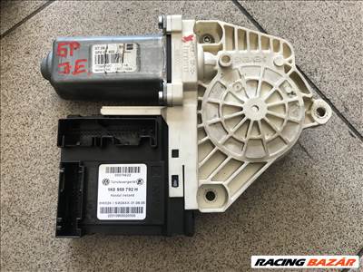 Seat Altea 5P jobb első ablakemelő motor 1K0959792H