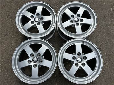 4db gyári 16" Skoda alufelni. (4556)