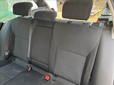 Skoda Octavia III kombi hátsó ülés sor -2014