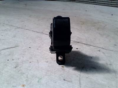 MAZDA 626 00.08-02.12 Jobb első ablakemelő kapcsoló