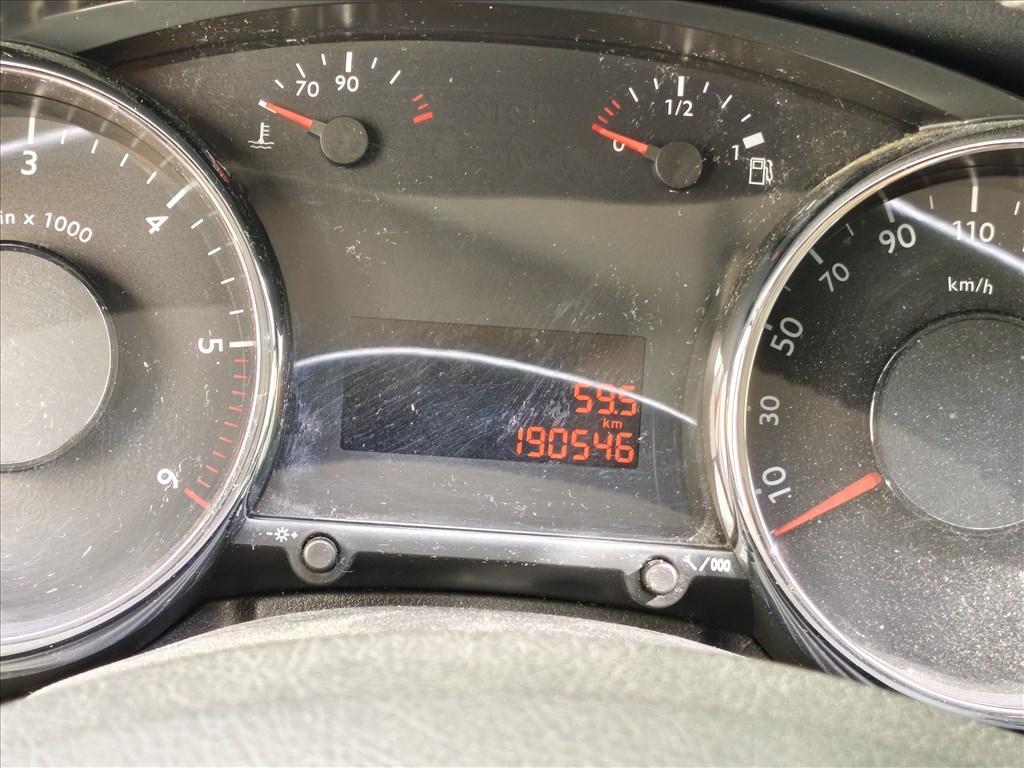 Eladó Peugeot 3008 HDi 110 (1560 cm³, 109 PS) 5. kép