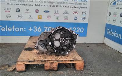 Ford Focus 2,0TDCI 8M5R-7002 FD bontott váltó 