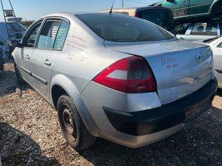 Renault Mégane II Bal hátsó Ajtó (Részeivel) *172049*
