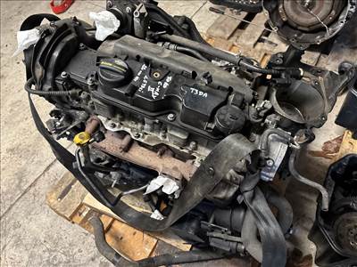 Ford C-Max Mk2 1.6 TDCi Motor (Fűzött blokk hengerfejjel)
