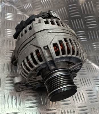 VW T5 2.0 TDI CAA 140 amp generátor 8EL011710 eredeti használt - Transporter