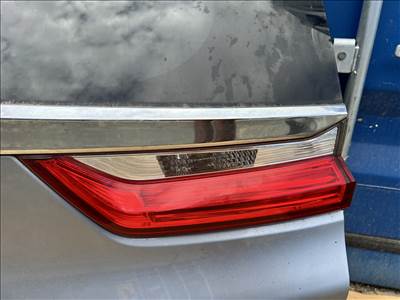 Honda CR-V V csomagtér ajtó lámpa
