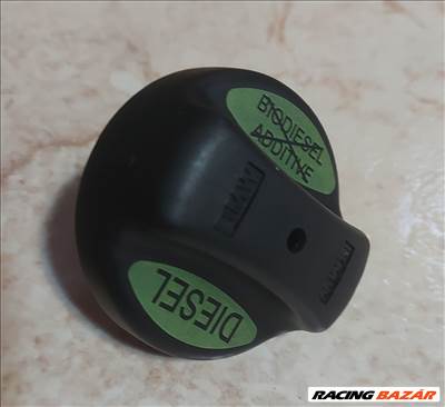 BMW 1-es,E87,3-as,E90,5-ös,E60,F10,6-os,E63,7-es,E65,F01,X3,X5,X6 diesel tanksapka 