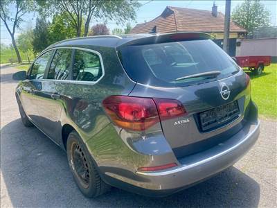 Opel Astra J MOTORHÁZTETŐ ,  AJTÓ , SÁRVÉDŐ