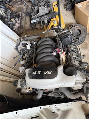 Porsche Cayenne I S Cayenne 4.5 V8 motor