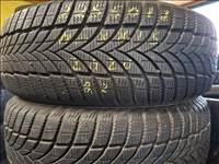  225/60/17" Maxxis téli gumi 