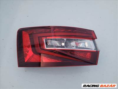 Skoda Superb III kombi bal hatso lampa  3v9945207