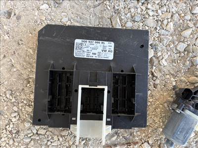 Skoda Octavia III, Volkswagen Passat B8 BCM modul 5Q0 937 086 BL