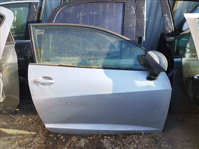 Seat Ibiza 6J Sportcoupe 2008- jobb oldali ajtó üresen