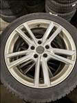 5x112 lyukosztású, 18" használt Mak alufelni, rajta 245/45 R18 használt Continental téli gumi