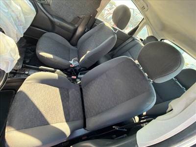 Ford Focus Mk1 Jobb első Ülés *172254*