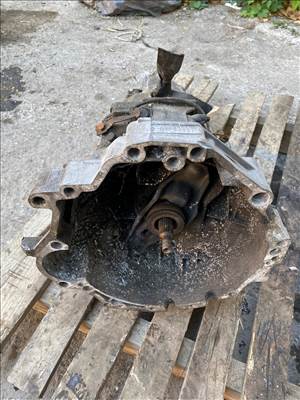 5‑sebességes kézi váltó (DVP kód) - VW/Audi Passat B5 / A4 B5 1.6 petrol