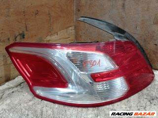 Peugeot 301 Bal Hátsó Lámpa *161348* 0285800124