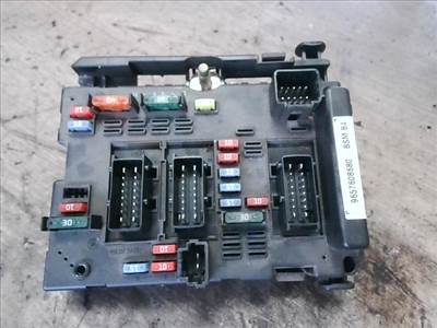 PEUGEOT 206 Biztosítéktábla BCM BSI BSM SAM GEM modul Motortér