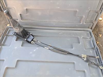 DACIA DUSTER 1.6 benzin Váltókulissza 9615809