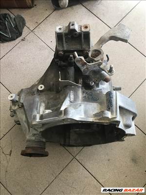 Volkswagen Golf V 1.4 16V BUD FXQ váltó (167.000km)