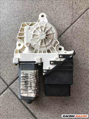 Volkswagen Golf V bal hátsó ablakemelő motor 1K0959703C