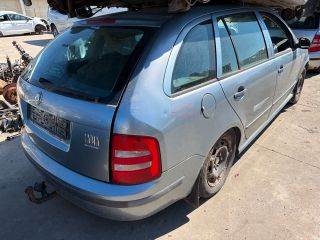 Skoda Fabia I Jobb hátsó Ajtó (Részeivel) *170184*